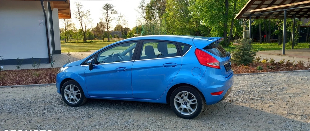 Ford Fiesta cena 22500 przebieg: 169000, rok produkcji 2011 z Świdnica małe 781